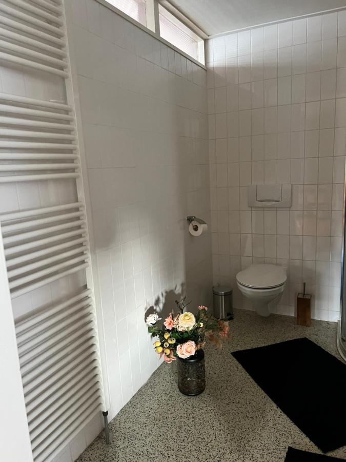 ליוורדן La Dolce Vita Suites מראה חיצוני תמונה